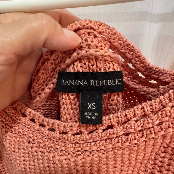 Banana Republic Factory sweater tank, XS, color rust - Picture 3 of 4
